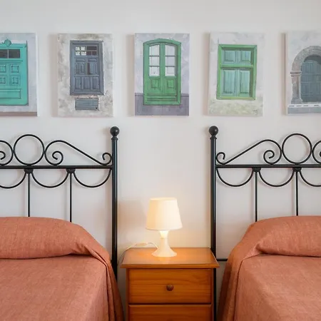 Casas Nohara, Playa Blanca Villa