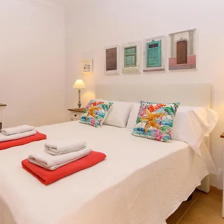 Casas Nohara, Playa Blanca Villa *