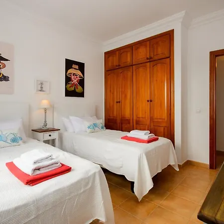 Casas Nohara, Playa Blanca Villa *