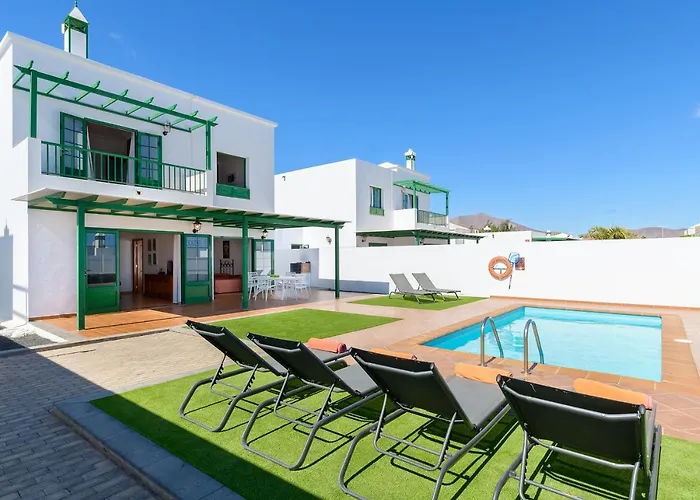 Villa Casas Nohara, Playa Blanca *
