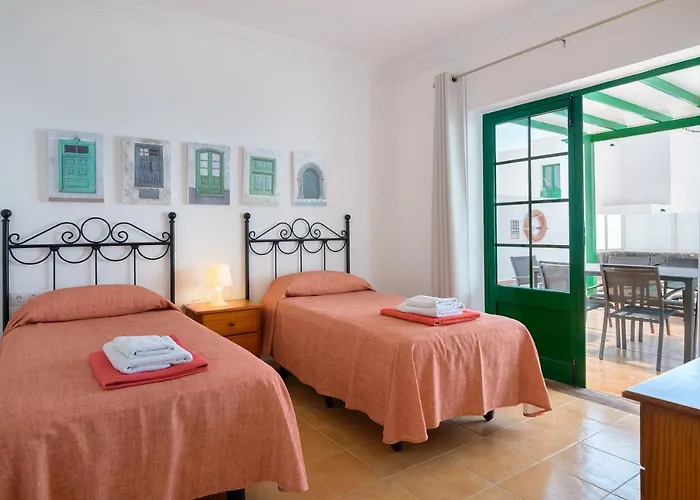 Casas Nohara, Playa Blanca Villa