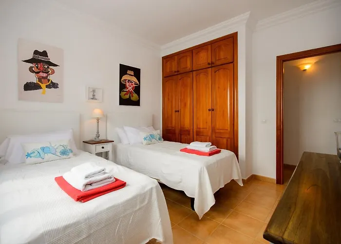 Casas Nohara, Playa Blanca Villa *