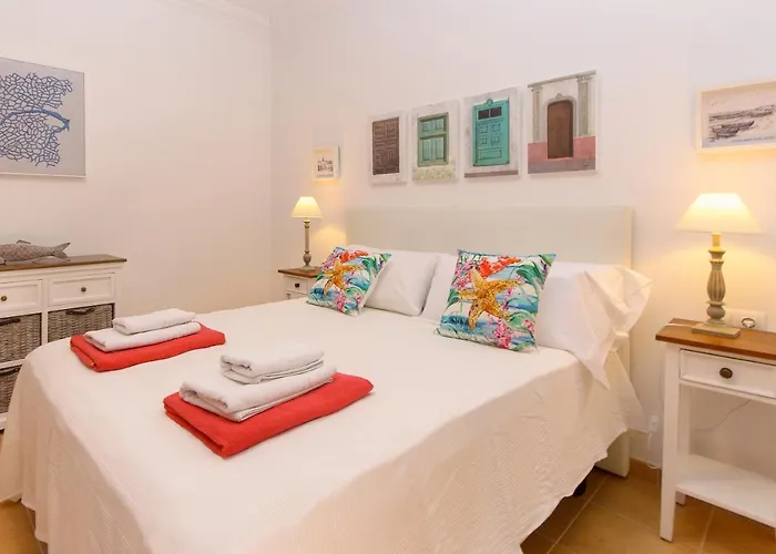 Casas Nohara, Playa Blanca Villa *