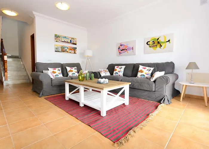 Villa Casas Nohara, Playa Blanca *