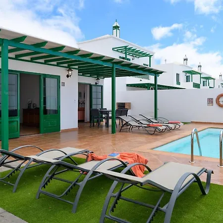 Casas Nohara, Playa Blanca