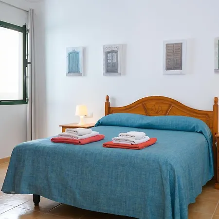 Casas Nohara, Playa Blanca Villa *