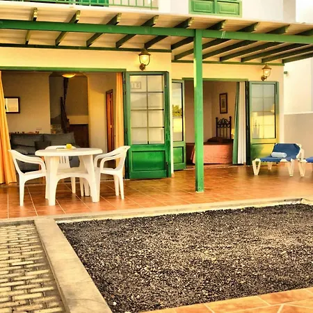Casas Nohara, Playa Blanca Villa
